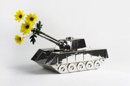 心の戦車にはいつもお花を満タンに