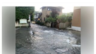 冠水事件と笑いなき人々