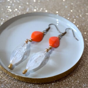 【イヤリング】オレンジとホワイト